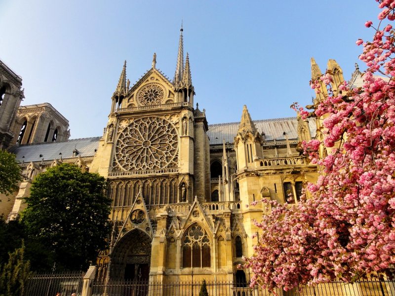 paris-272198_1280